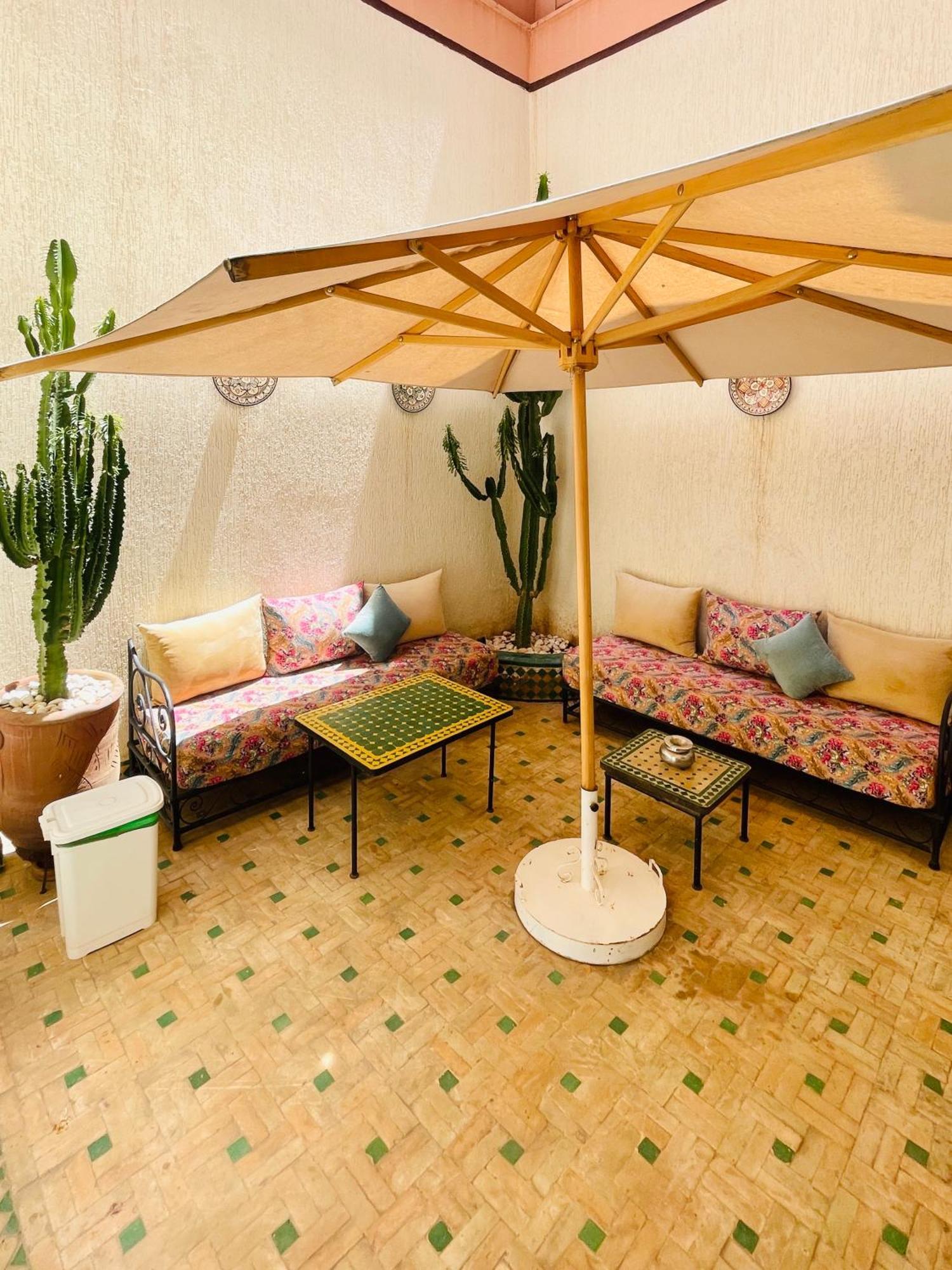 Riad Douirtna Marrakesh Luaran gambar